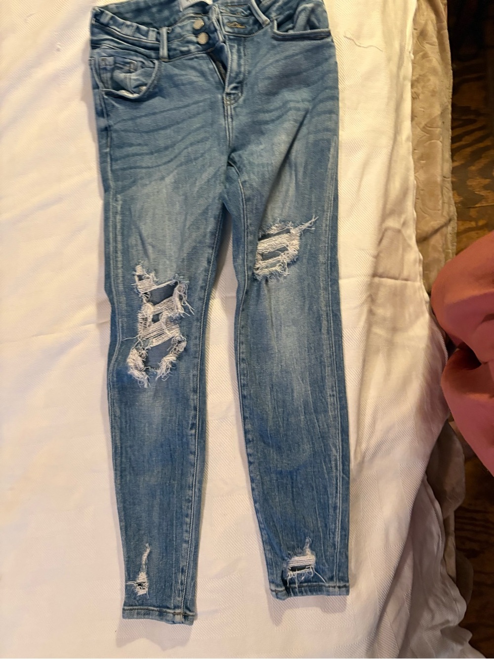 Distressed Light Blue Women's Ripped Jeans Kancan